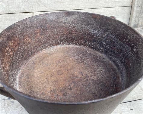 Large Antique Cast Iron Cauldron Farmhouse Antiques Etsy