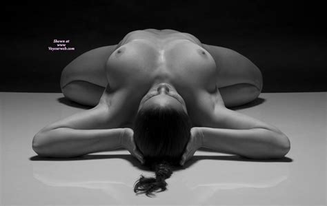 Nude Yoga In Black And White February 2009 Voyeur Web