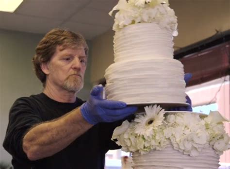 Latest Updates Baker Who Refused To Bake Wedding Cake For Gay Couple