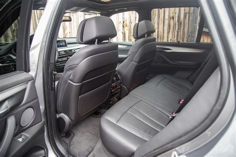 60.0 inches / 58.8 inches of front / rear shoulder room. Review: 2017 BMW X5 xDrive35i with M Performance Package ...