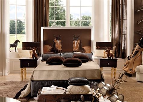 This horse crazy kid bedroom has a big impact with a small investment. 26 Equestrian Themed Bedrooms for Horse Crazy Girls of All ...