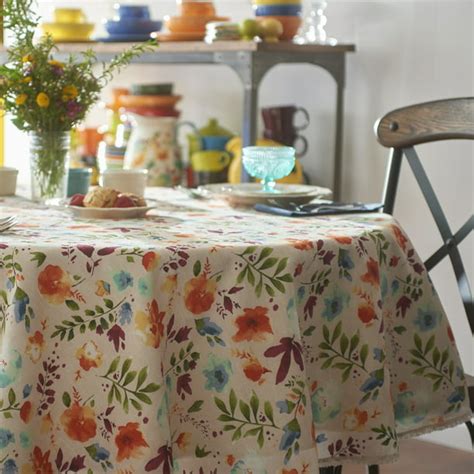 The Pioneer Woman 70 Round Willow Tablecloth