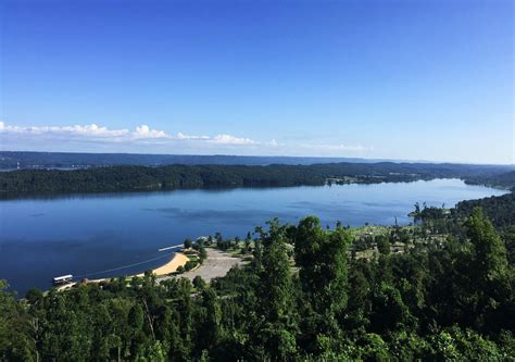 Lake Guntersville Best Place To Spend A Weekend In Alabama