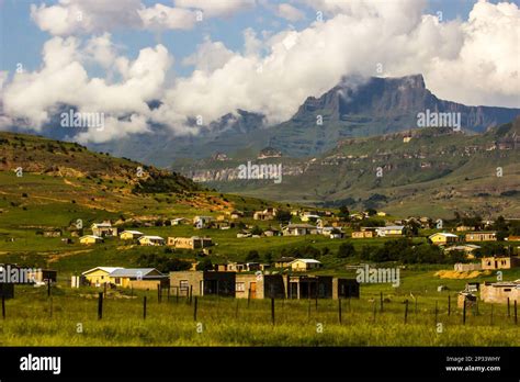 Rural Settlement South Africa Hi Res Stock Photography And Images Alamy