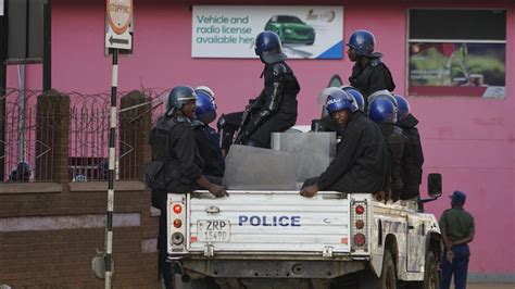 Zimbabwe 8 Feared Dead In Protests Internet Cut Off