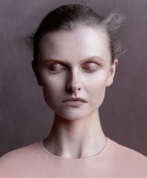 Julia Hetta Beauty Shoots Portraiture Fashion Portrait