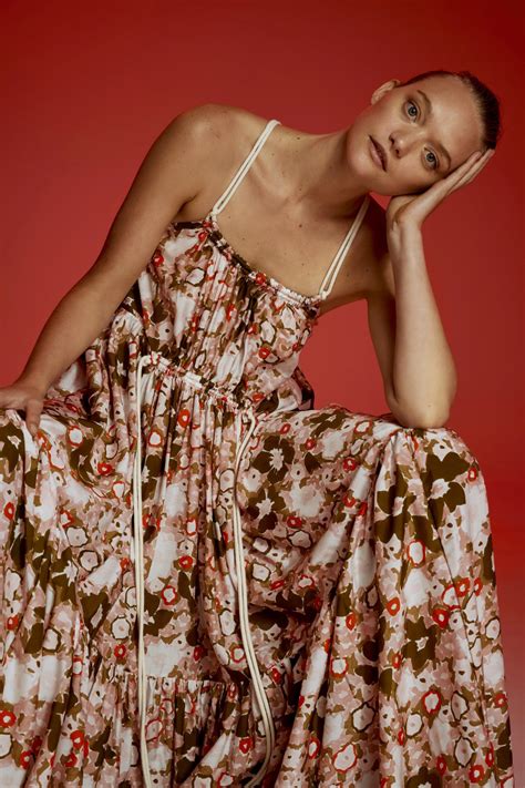 Lee Mathews Spring 2020 Ready To Wear Collection Vogue Patti Hansen