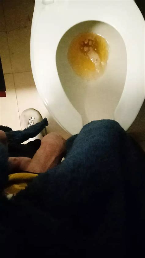 Siswa Menunggu Toilet Selama 2 Jam Dan Masih Berhasil Buang Air Kecil