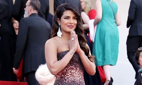 Priyanka Chopra Looks Radiant In A Shimmering Sequined Gown At Cannes Film Festival Daily Mail