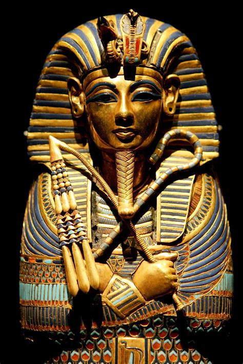 Máscara De Oro Del Faraón Tutankamón Obra Maestra De La Funeraria