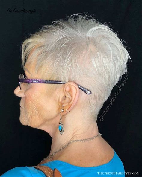 But finding the best hairstyle for you can often be difficult, especially for older women with shorter hair. Short Layers with Highlights - The Best Hairstyles and ...