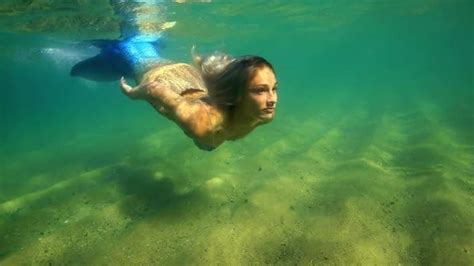 Fresno Mermaid Police Appeal To Identify Web Toed Woman Claiming To Be