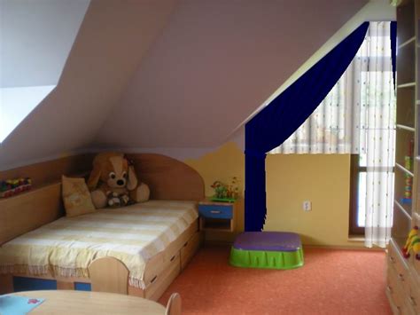 Verwandter beitrag von gardinen ideen für schräge fenster. Blogdejust: Gardinen Für Schräge Wände