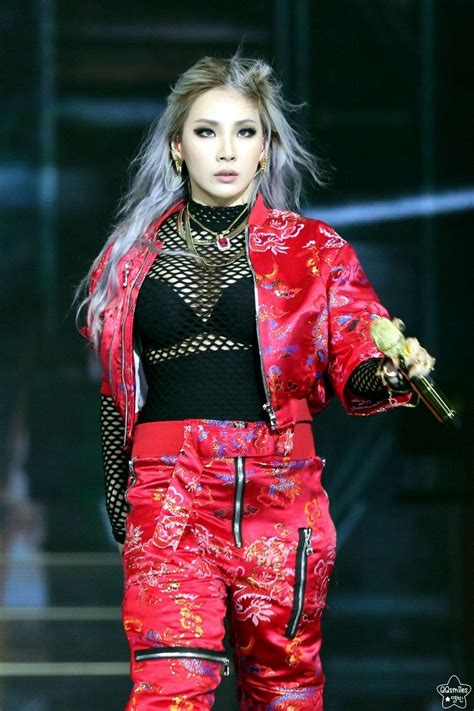 LEE CHAERIN MAMA Hong Kong Em Kpop Feminino Cl Rapper Cantores Famosos