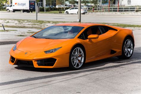 uɾaˈkan) is a sports car manufactured by italian automotive manufacturer lamborghini replacing the previous v10 offering, the gallardo. Used 2017 Lamborghini Huracan LP 580-2 For Sale ($189,900 ...