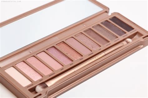 REVIEW SWATCHES Urban Decay Naked 3 Palette From Head To Toe