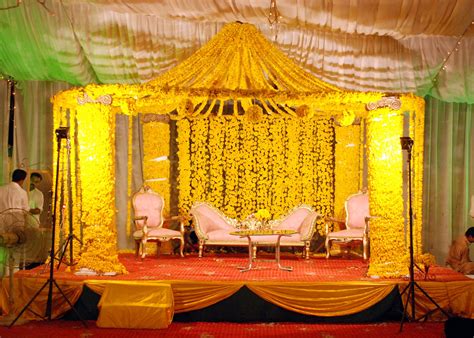Latest wedding decoration 2019 by sattyam flower decorators. Mehndi stage decoration Company in Islamabad ABS Events ...