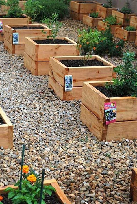 20 Truly Cool Diy Garden Bed And Planter Ideas Homedesigninspired