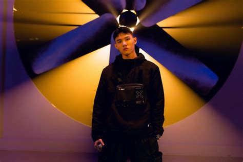 Tagus (river in spain and portugal). Tage (Rapper) - Từ điển Wiki