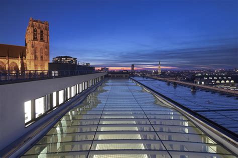 The high is the highest point ever reached by the market during the banken waren in grootste winstmachines in belgië | economie | geld | hln contract period. Nationale Bank van België, Brussel