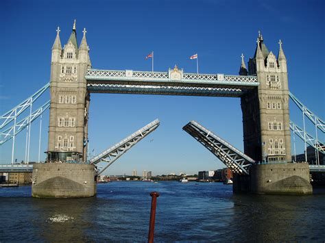 From the famed borough market to the tower of london and so much more, your visit to london bridge and the tower bridge will make. File:Tower bridge, London opening for a ferry.jpg ...