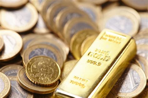In october, coinshares and blockchain.com launched a digital gold token (dgld) backed by physical gold that uses btc 's security. Crypto Newsflash: UK Govt. Halts Royal Mint's Plans for ...