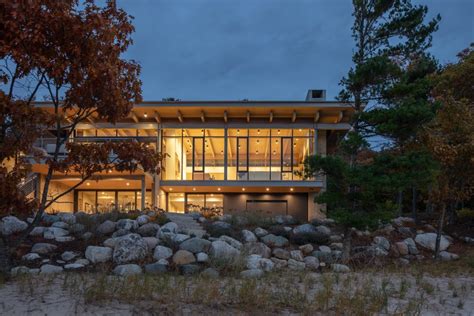 Lower Shore Residence Lucid Architecture