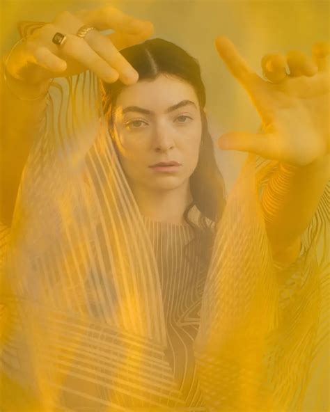 𝕃𝕆ℝ𝔻𝔼 𝕌ℙ𝔻𝔸𝕋𝔼𝕊 On Instagram “lorde X Sydney Morning Herald Full Interview In My Stories