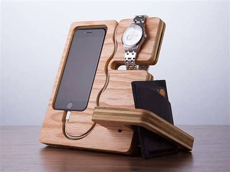 Calderbrook woodworking machinery ltd is a uk based company supplying both new and second hand woodworking machinery to the woodworking industry for over 20 years. The Wood Docking Station Doubles as a Desk Organizer ...