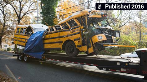 Records Show Complaints About Driver In Deadly Tennessee Bus Crash