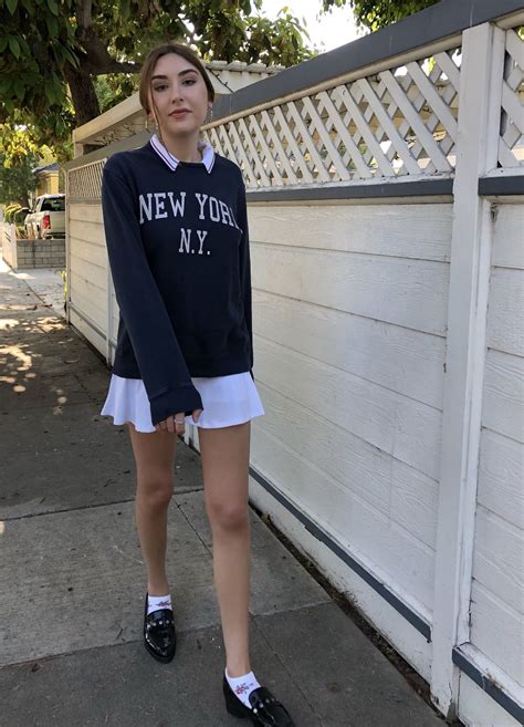 Sweatshirts für tennis hier im shop online kaufen! #brandymelville y2k Preppy indie tennis skirt white navy ...