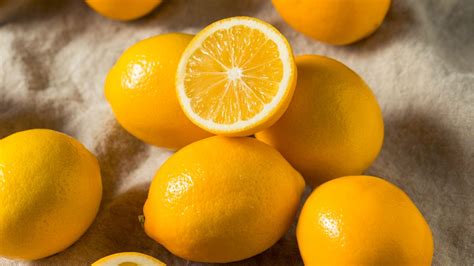 Meyer Lemon Vs Regular Lemon Playing To Their Strengths Blog Agri
