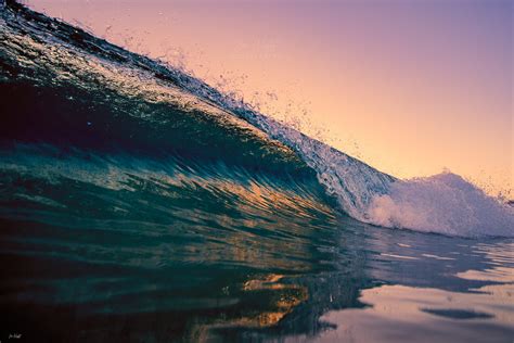 Ocean artwork and photography by Jon Wright. Award winning photographic ...