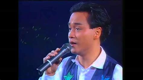 Một nụ cười đem đến cả mùa xuân, một giọt lệ đen tối cả đất trời.. Trương Quốc Vinh - Thiên thiên khuyết ca - YouTube