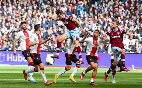 West Ham Vs Southampton Result David Moyes Fights On Thanks To Nervy Win