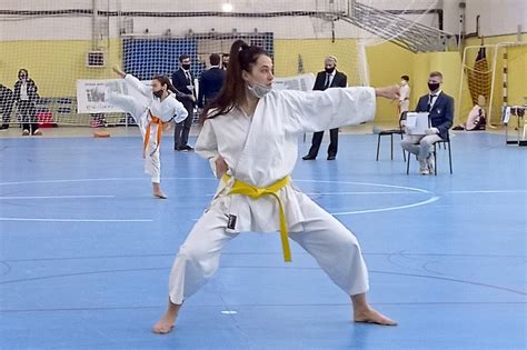 La storia del film è ispirata alla vita della suocera di diablo cody, che faceva parte di una band in un locale nel new jersey.1. Dunque, dove eravamo rimasti? - KarateDo Magazine