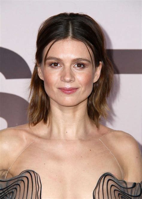 She plays the part of emily, in westworld. Katja Herbers Attends the Westworld Season 3 Premiere in ...