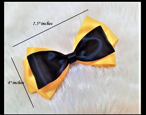 Emma's bow minuet is a wiggles song from wiggle house. Large Emma Wiggle Bow The wiggles inspired Girls Hair ...