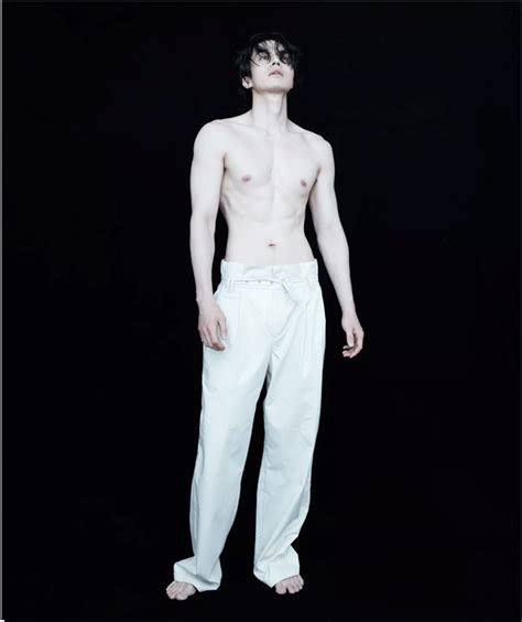 Ли дон ук (33 фото). Lee Dong Wook's shirtless pictorial - K-POP, K-FANS