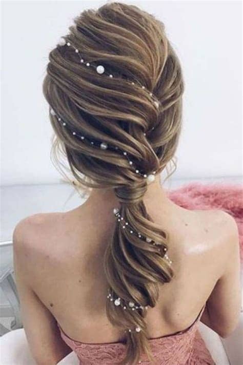 Album : Les +20 belles idées de coiffure femme soirée ...