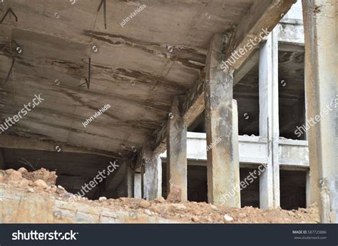 damage columns roof earthquake | Earthquake, Earthquake 