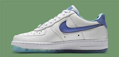 Кроссовки air force 1 low. Women Get Their Own Special All-Star Nike Air Force 1 ...