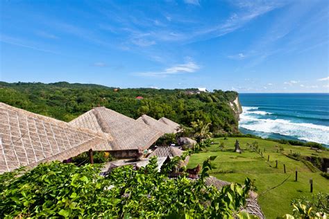 Lowongan di Uluwatu Surf Villas - Kampus Pariwisata Bali | Kampus