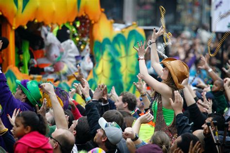 Why Do Women Flash Their Breasts For Beads At Mardi Gras A Brief History