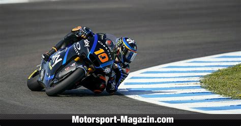 По итогам всего сезона чемпионом 2020 года в классе moto2 стал итальянец энеа бастианини, набравший 205 очков. Moto2 Jerez 2020: Marini siegt, Schrötter und Lüthi crashen