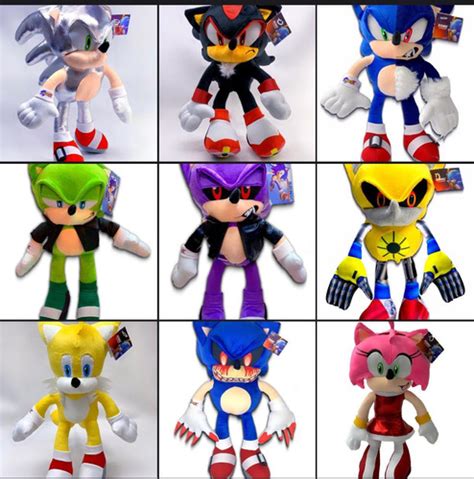Danny the hedgehog as sonic (his yellow and has brown stripes everywhere, his eyes are purple. Peluche Metal Sonic The Yellow Robot The Hedgehog $550 ...