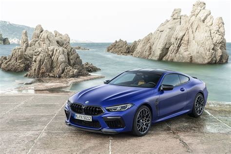 The bmw m8 competition coupé and bmw m850i xdrive coupé. BMW pokazało nowe M8. Będzie dostępne z nadwoziami Coupe i ...