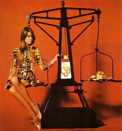 Paco rabanne created the 60's most iconic garments through constant experimentation designing truly unique pieces that, today, still influence fashion. FRANÇOISE HARDY - FORMIDABLE MAG - Music & Style Icon