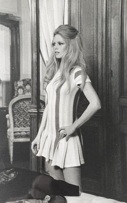 Image Bridgitte Bardot 70s Mode Retro Mode 1960s Fashion Fashion