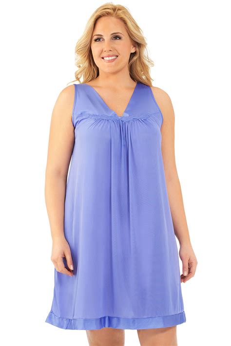 Exquisite Form Womens Sleeveless Short Nightgown Style 30107